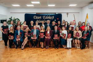 Wyróżnienia dla dyrektorów i nauczycieli